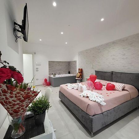 B&B Tra Le Vie Del Borgo Vieste Exteriér fotografie