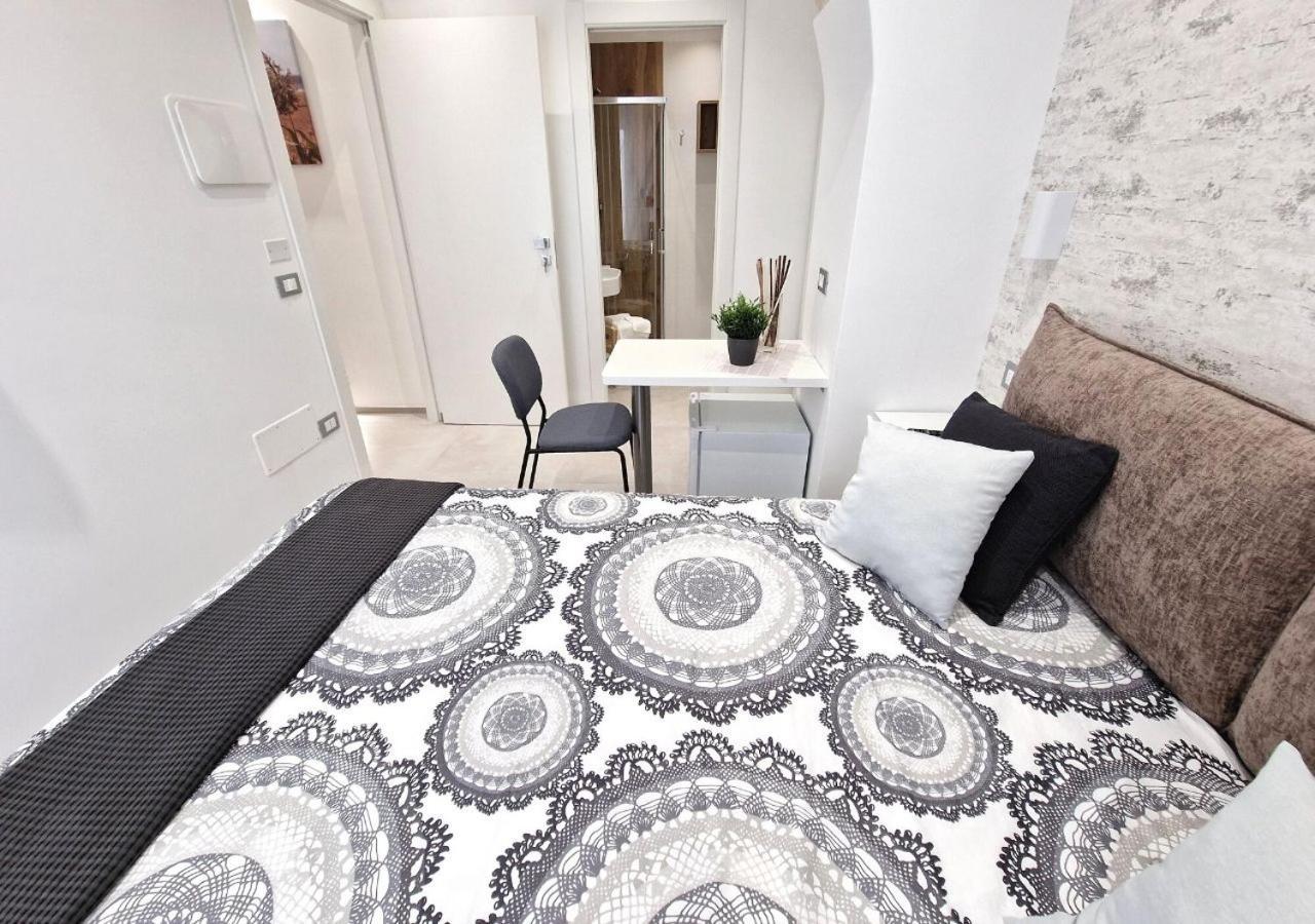 B&B Tra Le Vie Del Borgo Vieste Exteriér fotografie