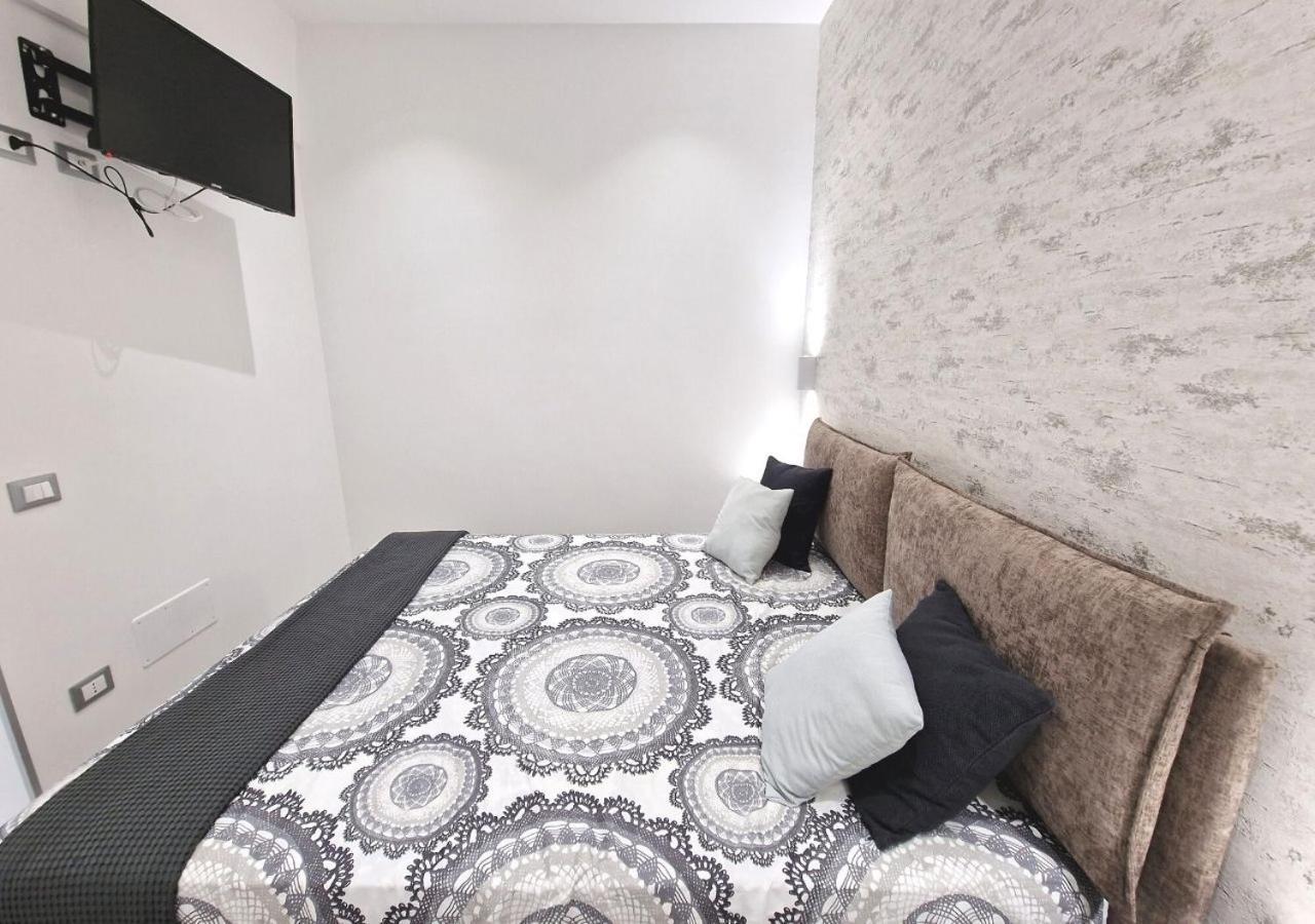 B&B Tra Le Vie Del Borgo Vieste Exteriér fotografie
