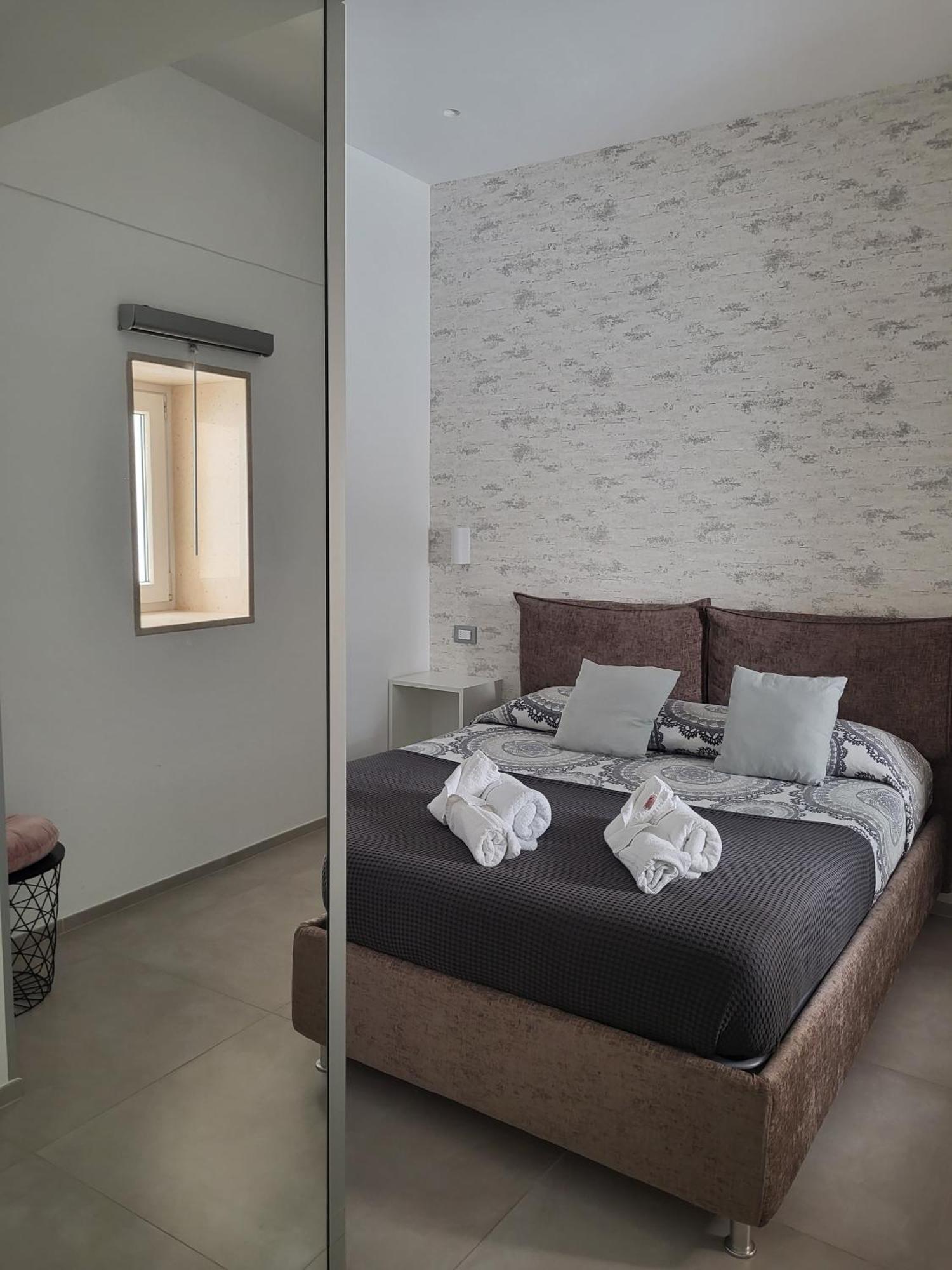 B&B Tra Le Vie Del Borgo Vieste Exteriér fotografie
